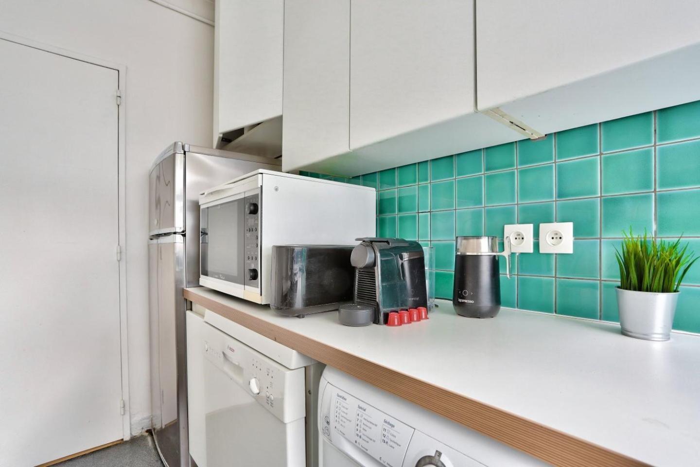 Appartement Quartier Tour Eiffel Parc Du Champ-De-Mars Parigi Esterno foto